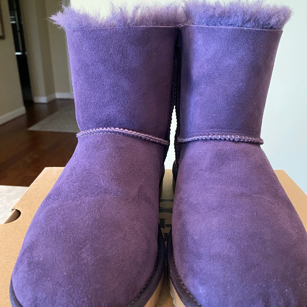 Ugg Boots Women Size 6
